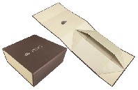  Foldable rigid magnetized boxes (flat service)